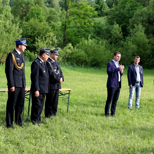 Przekazanie sprzętu dla Ochotniczych Straży Pożarnych